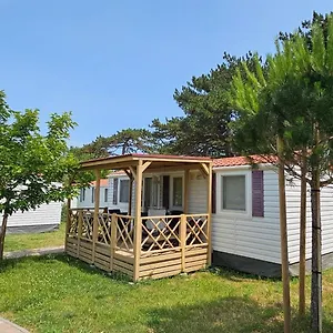 Parco vacanze Mobile Homes Victoria San Marino, Lopar